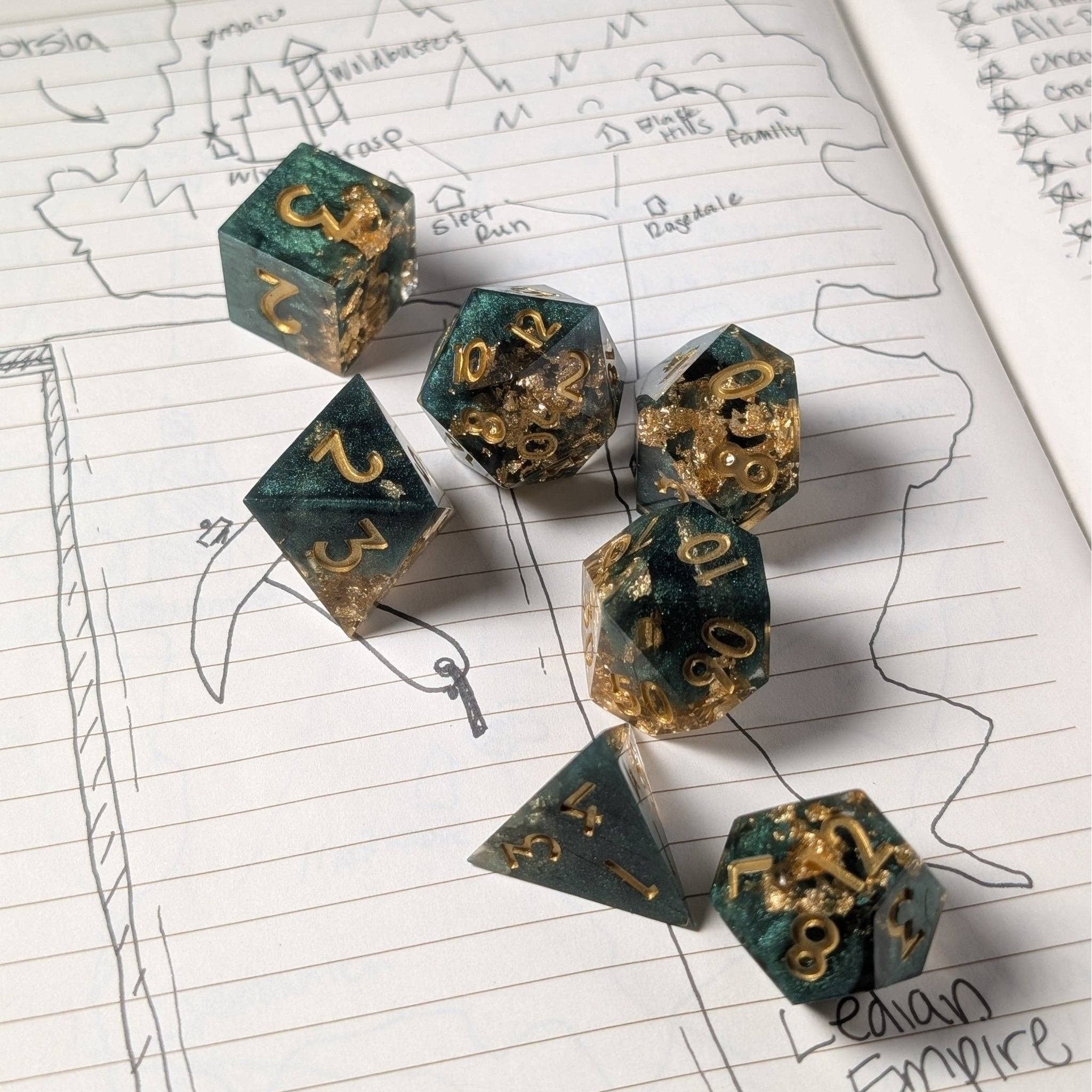 Basilisk Bloom - 7 Piece Polyhedral Dice Set