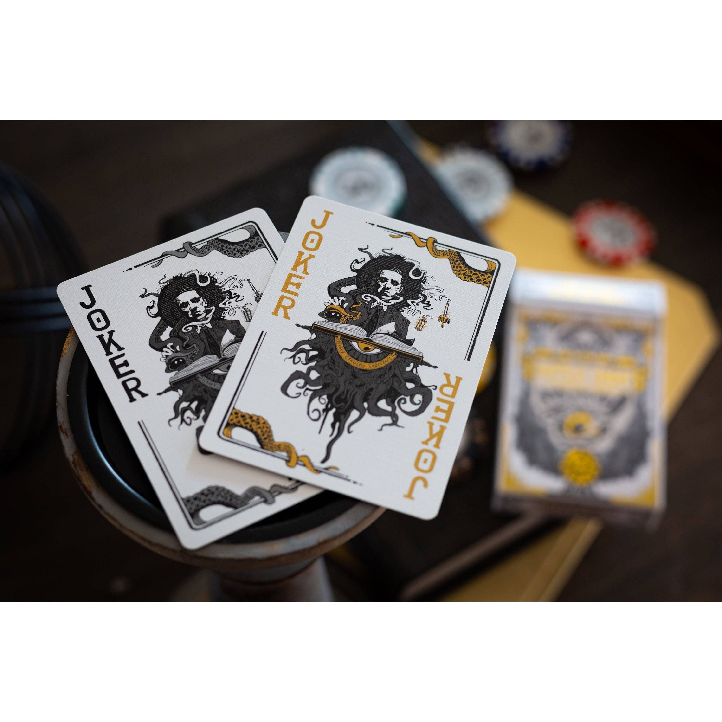 Gambling with Outer Gods Cthulhu Mythos Playing Cards: Paper Light