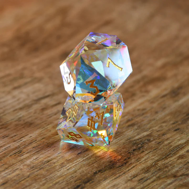 Misty Mountain - Diamond Prism - 7-set Multifaceted Glass Dice