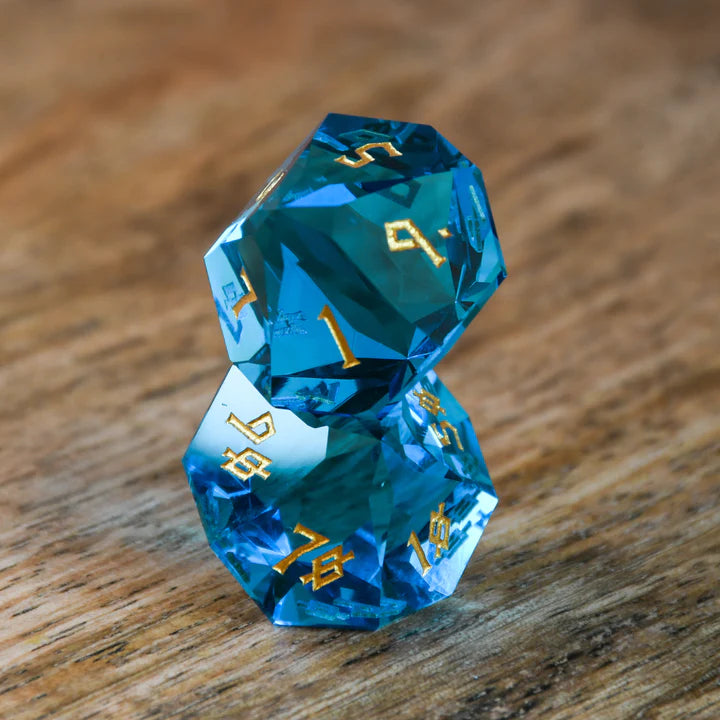 Misty Mountain - Aquamarine - 7-set Multifaceted Glass Dice