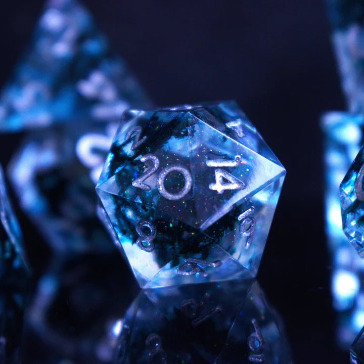 Misty Mountain - Dark Tide Sharp-Edged - 7-set Resin Dice