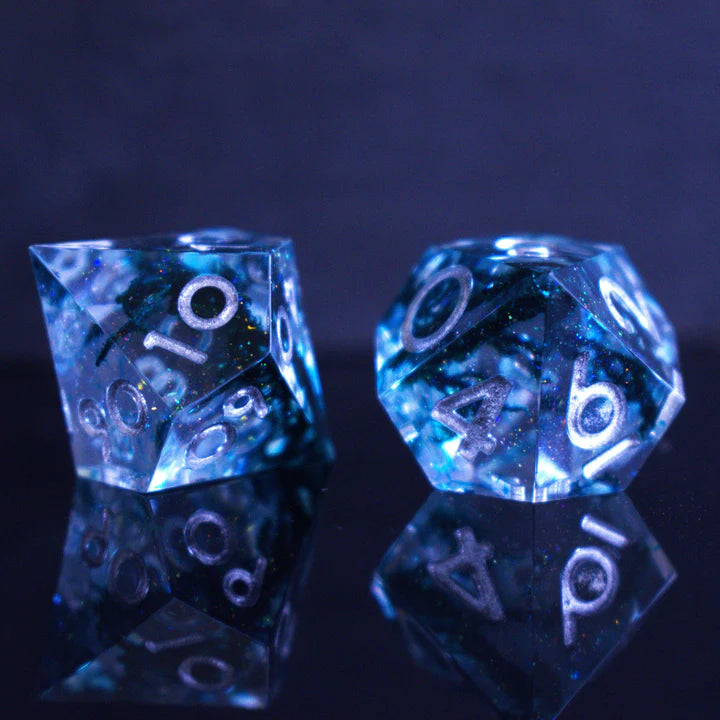 Misty Mountain - Dark Tide Sharp-Edged - 7-set Resin Dice