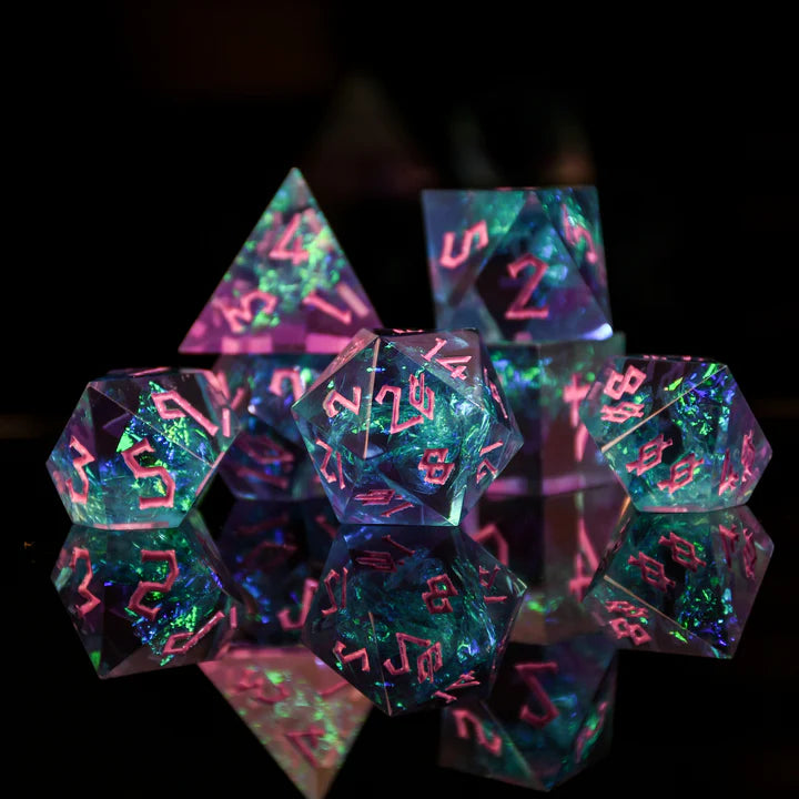 Misty Mountain - Dispel Magic Sharp-Edged - 7-set Resin Dice