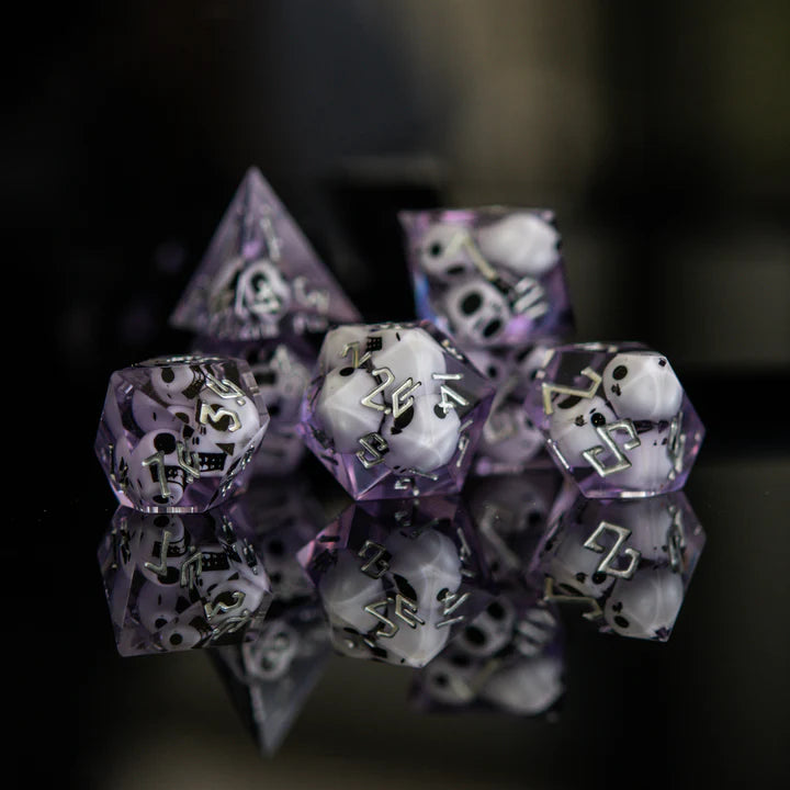 Misty Mountain - Corpse Lavender Sharp-Edged - 7-set Resin Dice