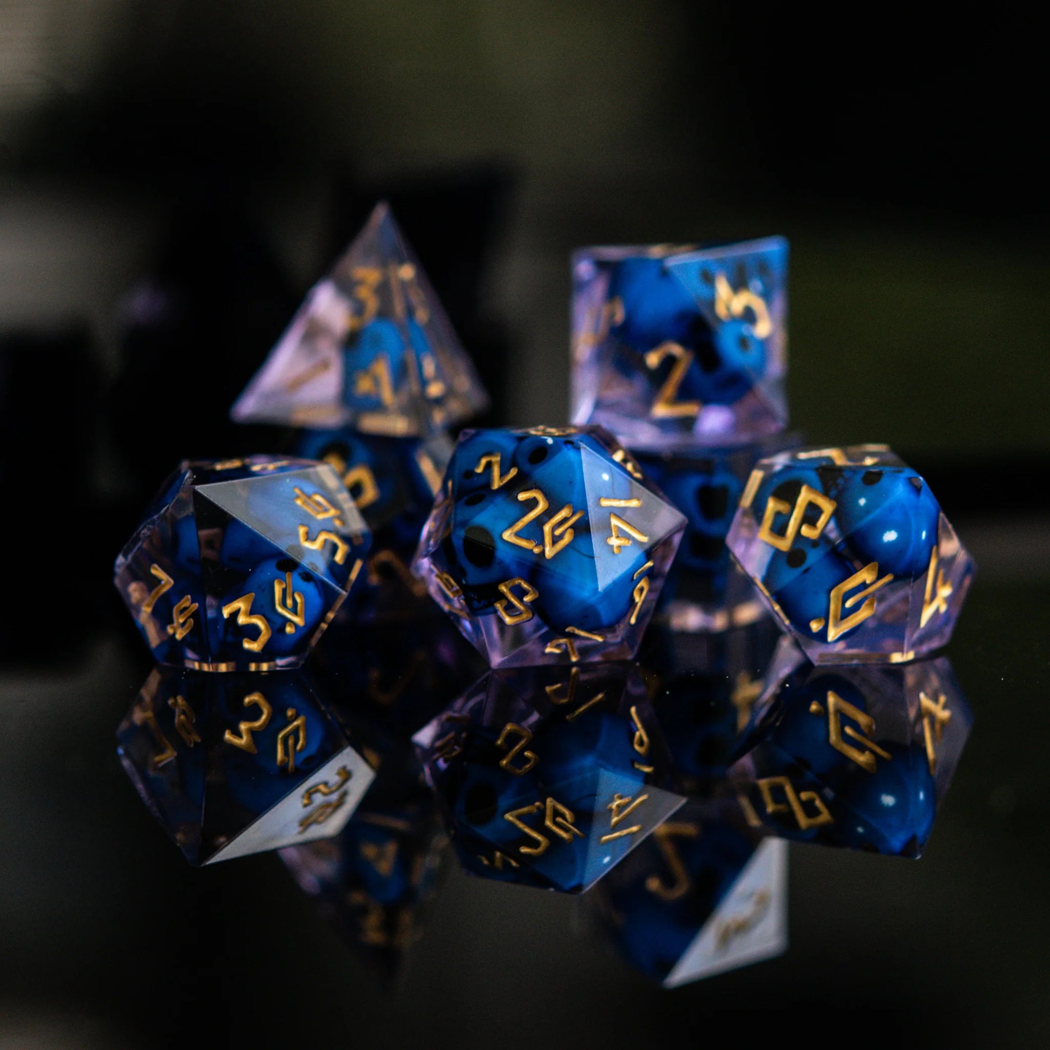 Misty Mountain - Corpse Blue and Lavender Sharp-Edged - 7-set Resin Dice