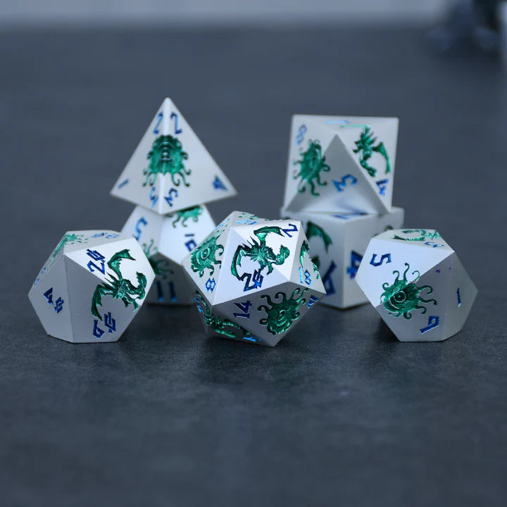 Misty Mountain - Monster Manual Dice: Silver and Green - 7-set Metal Dice