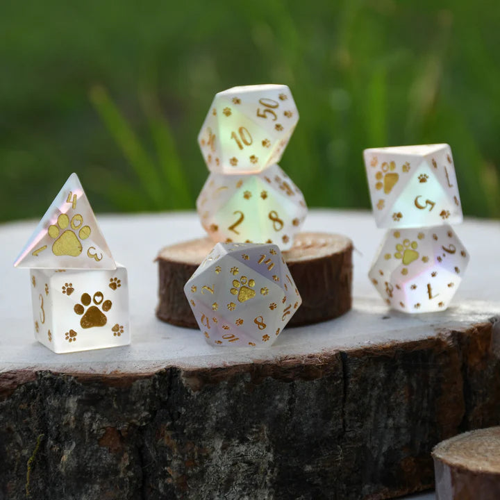 Misty Mountain - Puppy Paws: 7-set Frosted Prism Glass Dice