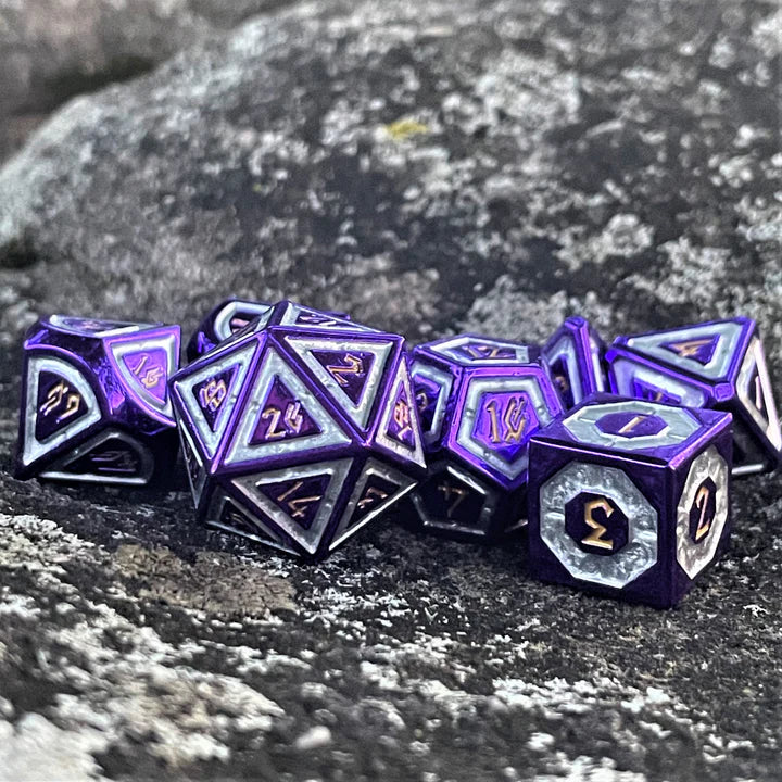 Misty Mountain - Cleric's Domain: Purple And Silver - 7-set Metal Dice