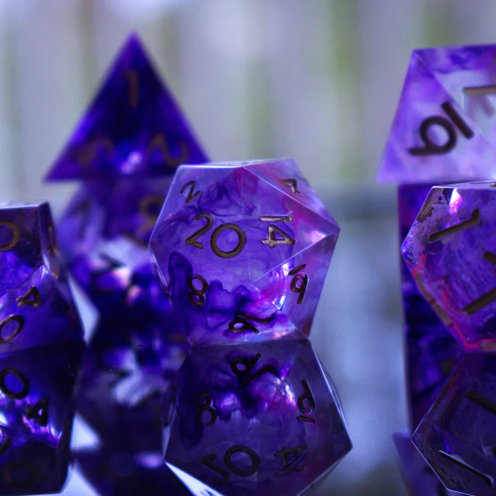 Misty Mountain - Mage Hand Sharp-Edged - 7-set Resin Dice