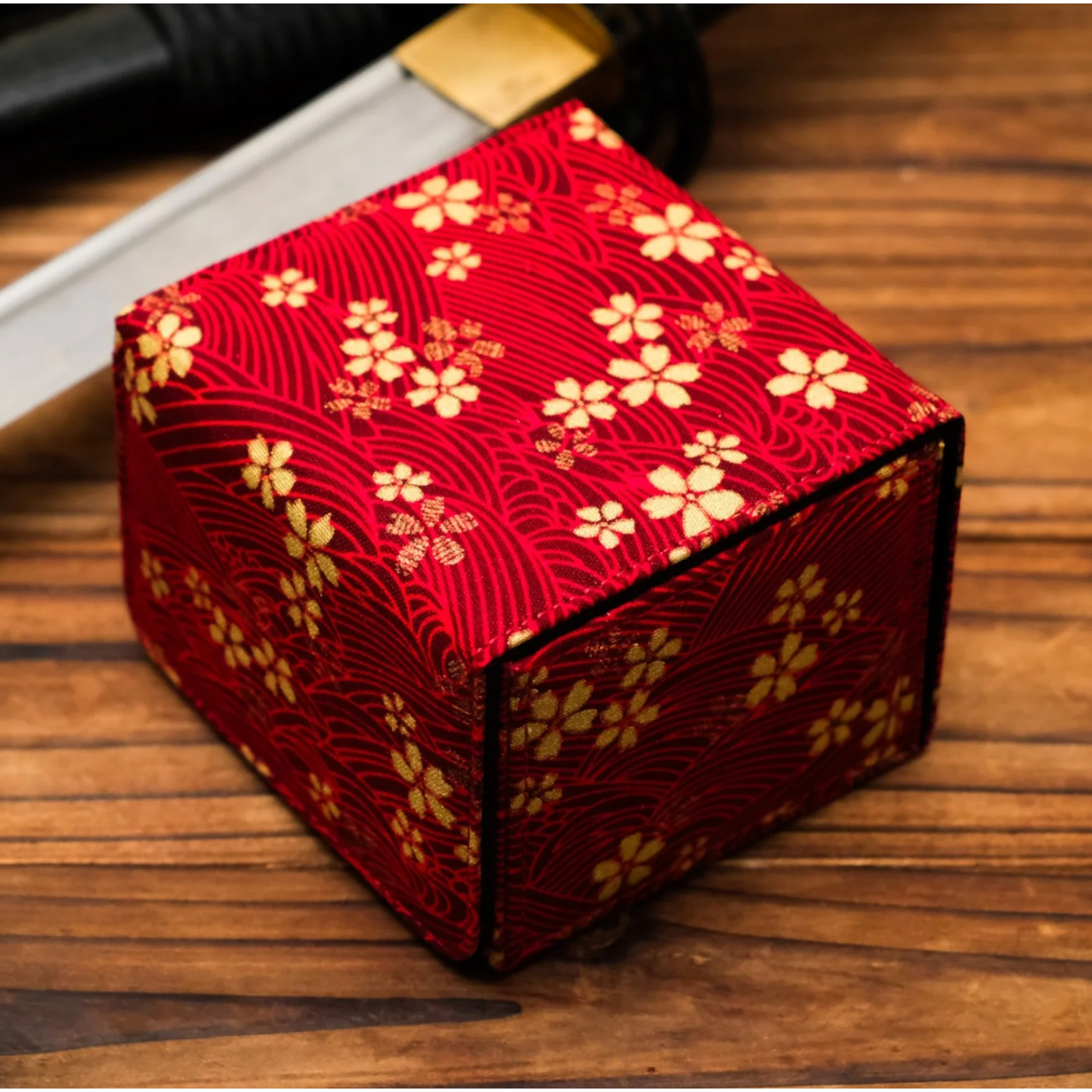 The Geisha Deckimono (Sideloader) Red - Blood Blossoms