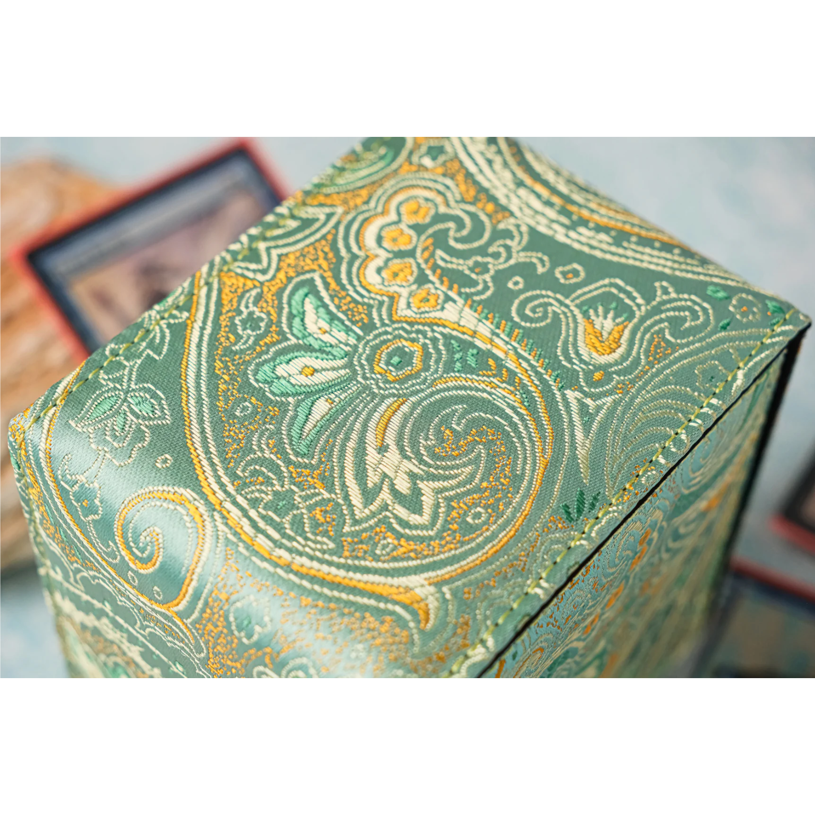 The Seishitsu Deckimono (Toploader) - Kiss of Gaia