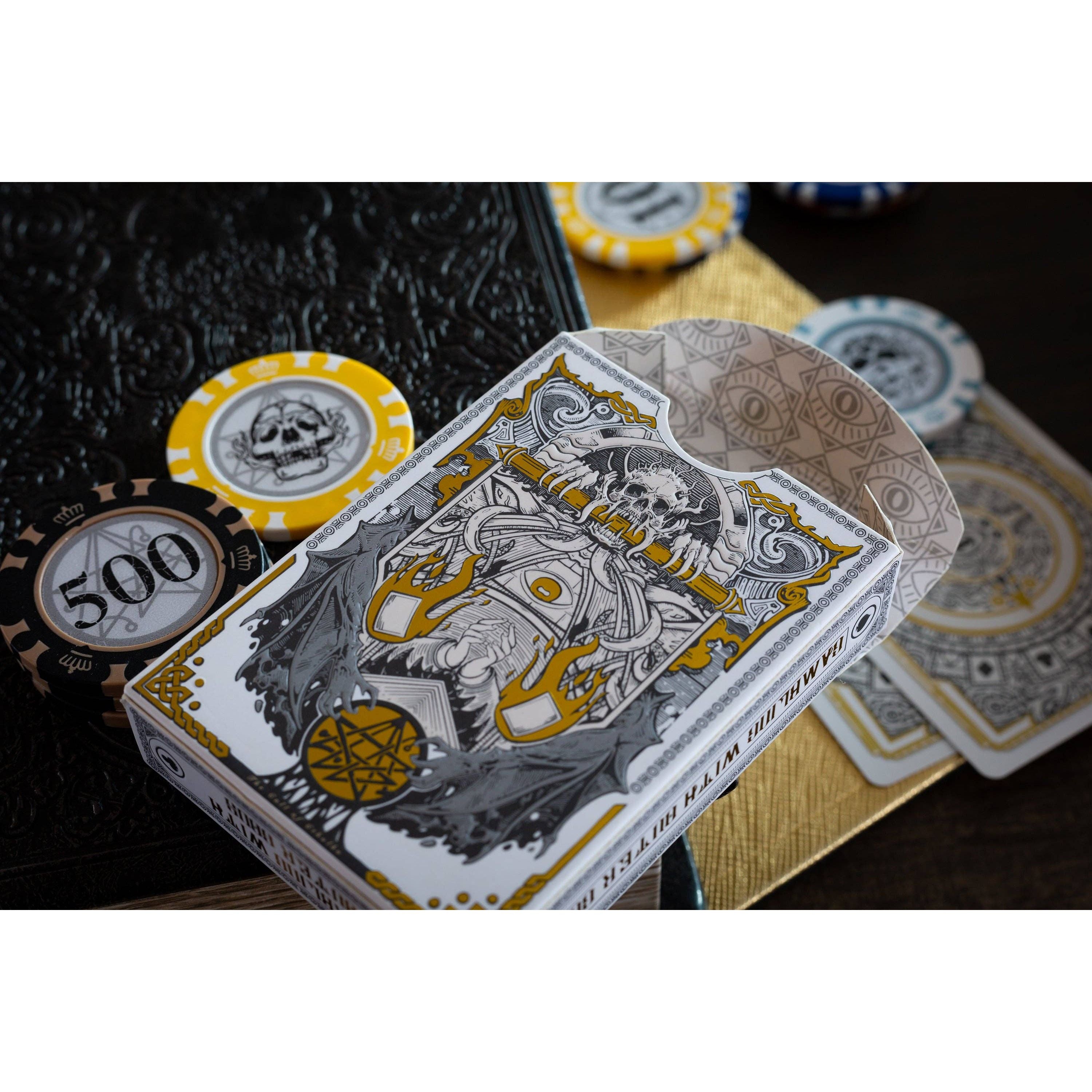 Gambling with Outer Gods Cthulhu Mythos Playing Cards: Paper Light