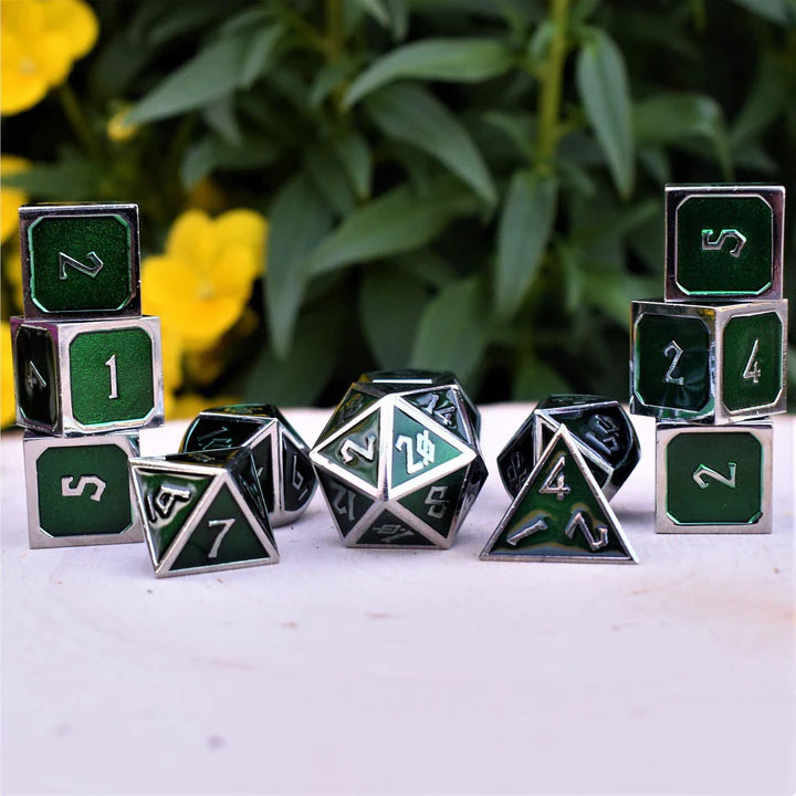 Misty Mountain - Elder Runes: Emerald And Silver - 7-set Metal Dice