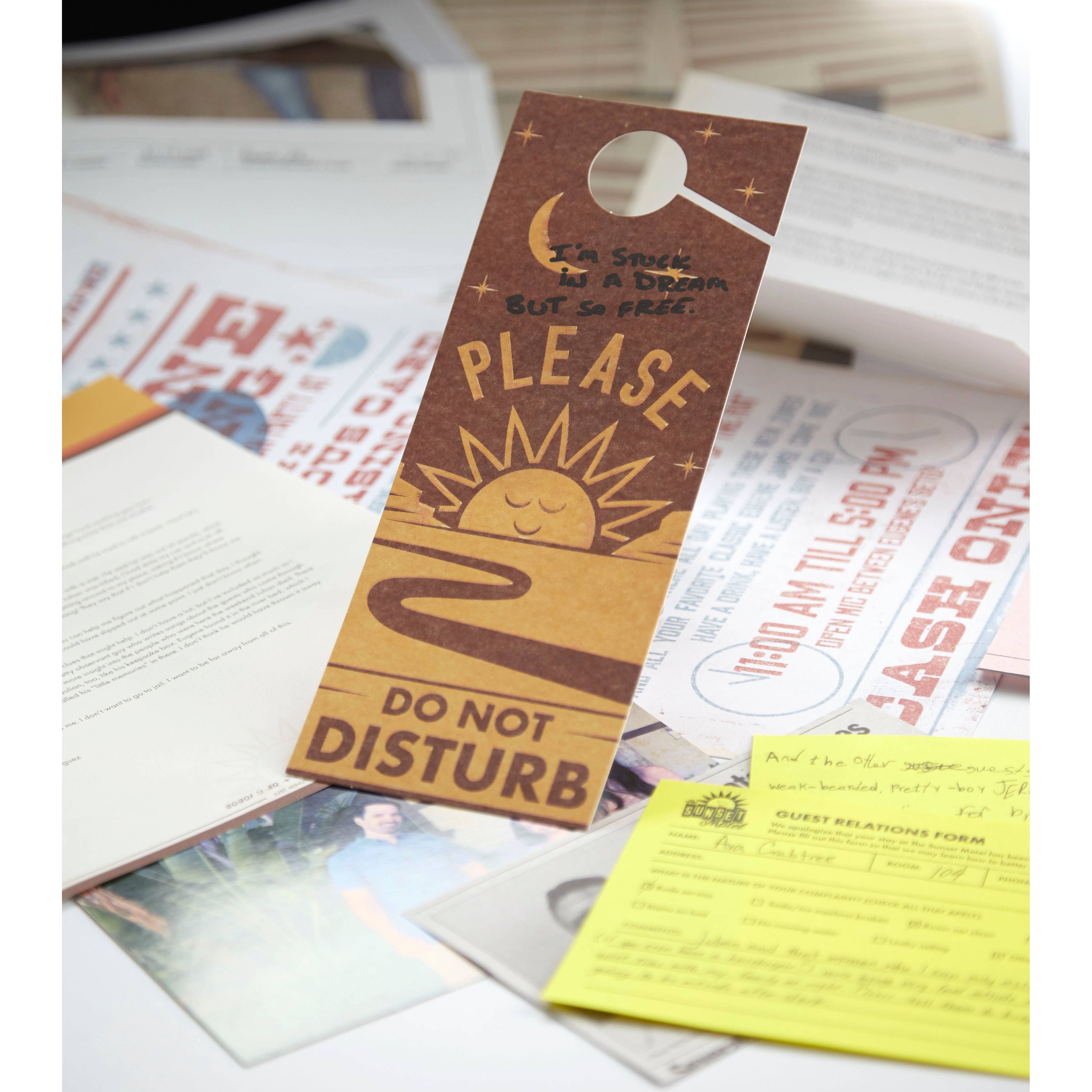 Hunt A Killer: Murder At The Motel, Murder Mystery Game