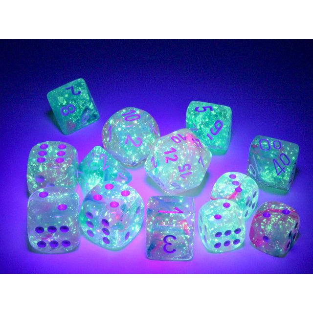 Chessex Nebula Luminary Wisteria//White Six-Sided 16mm Dice