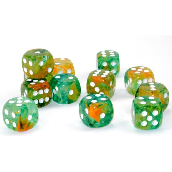 Chessex Nebula Luminary Spring/White Six-Sided 16mm Dice