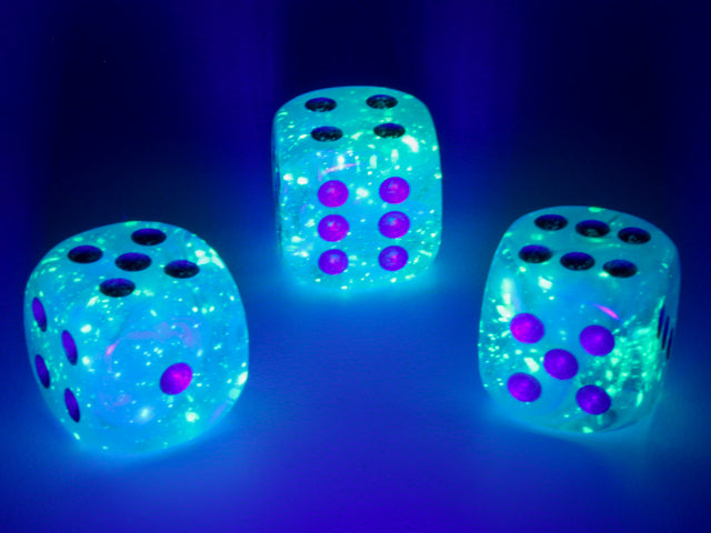 Chessex Luminary Sky/Silver Six-Sided 16mm Dice