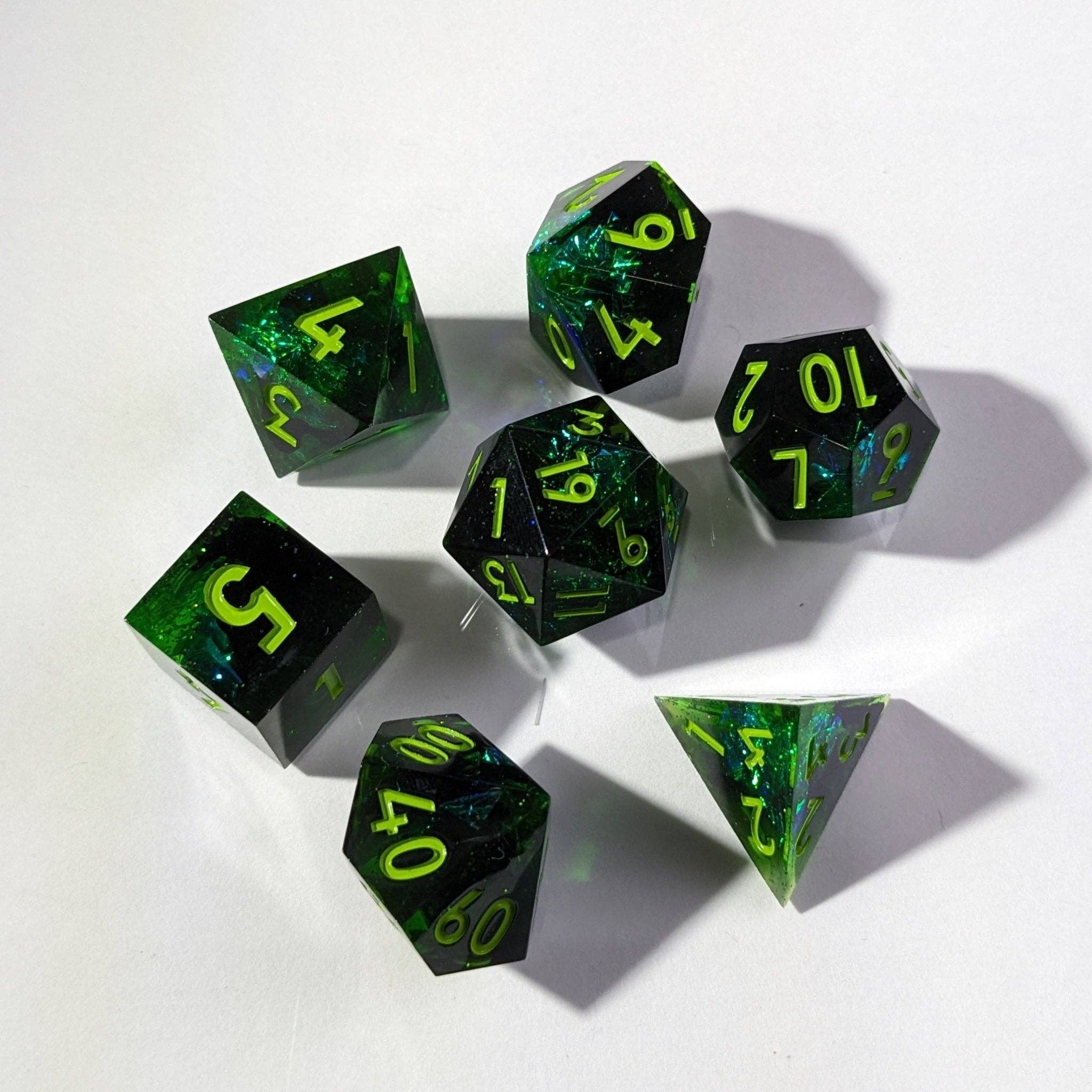 Obsidian Nebulosity - 7 Piece Luxury D&D Dice Set
