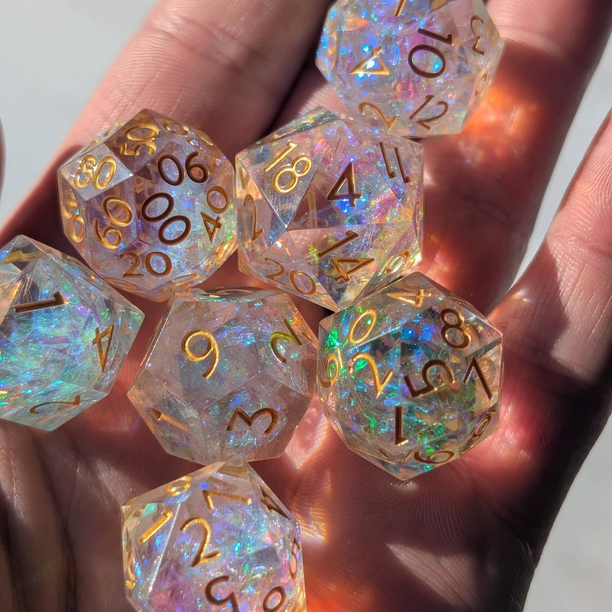 Golden Valor 7-Piece Gyroid Dice Set
