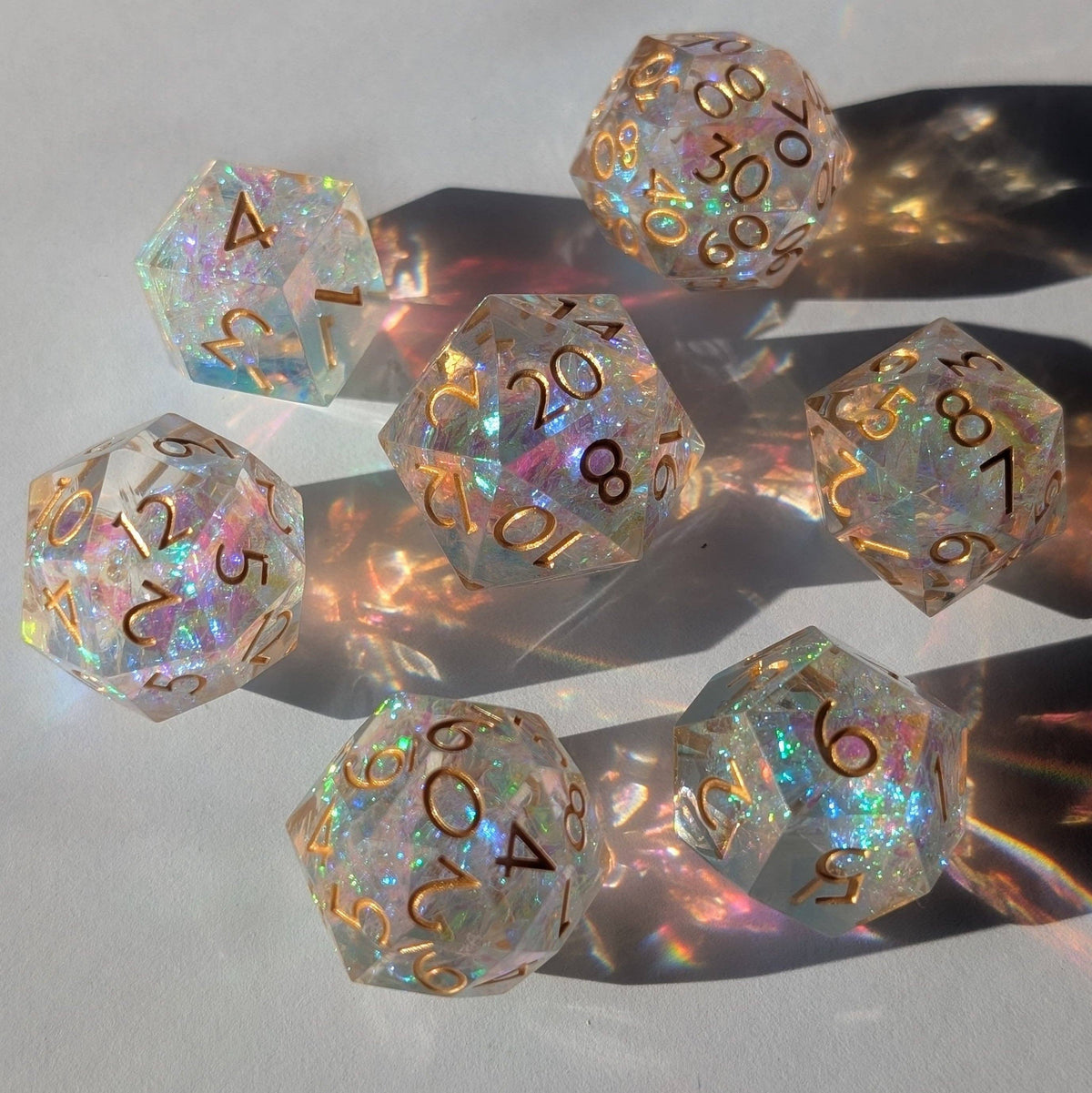 Golden Valor 7-Piece Gyroid Dice Set