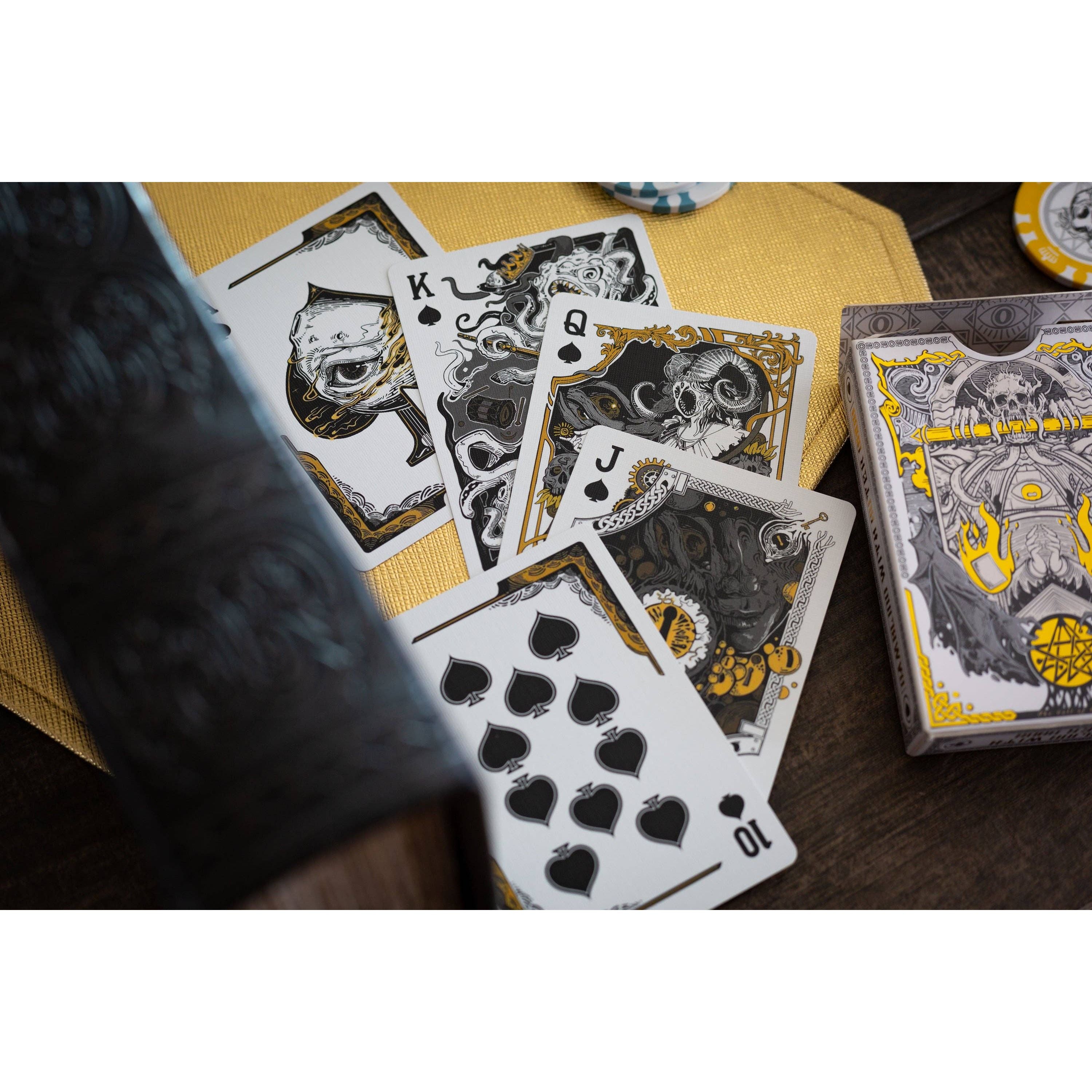 Gambling with Outer Gods Cthulhu Mythos Playing Cards: Paper Light