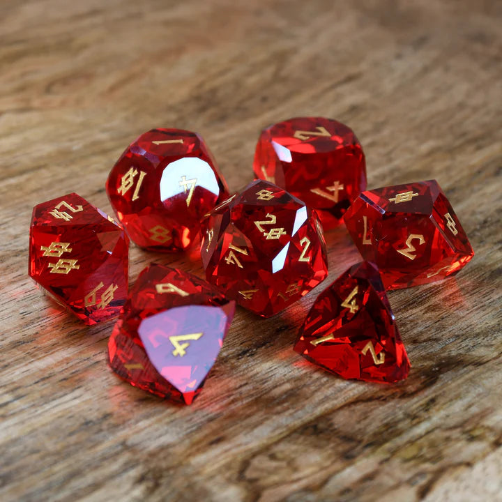 Misty Mountain - Ruby - 7-set Multifaceted Glass Dice