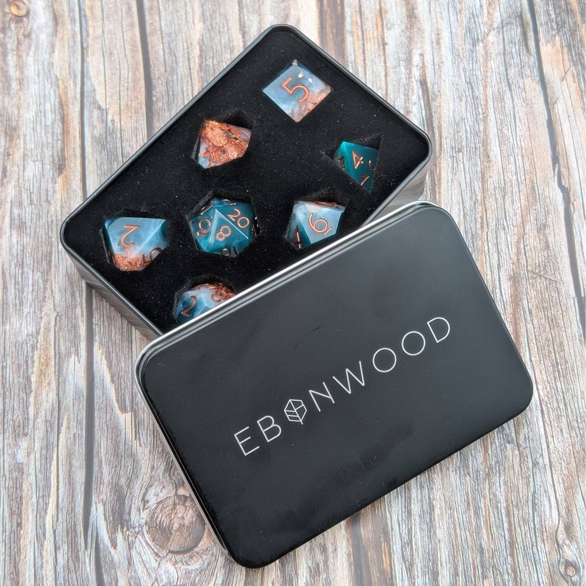 Seafarer's Bounty - Set of 7 Luxury D&D Dice Set