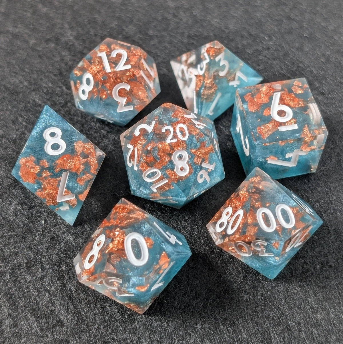 Howler’s Luck - 7 Piece Polyhedral Dice Set