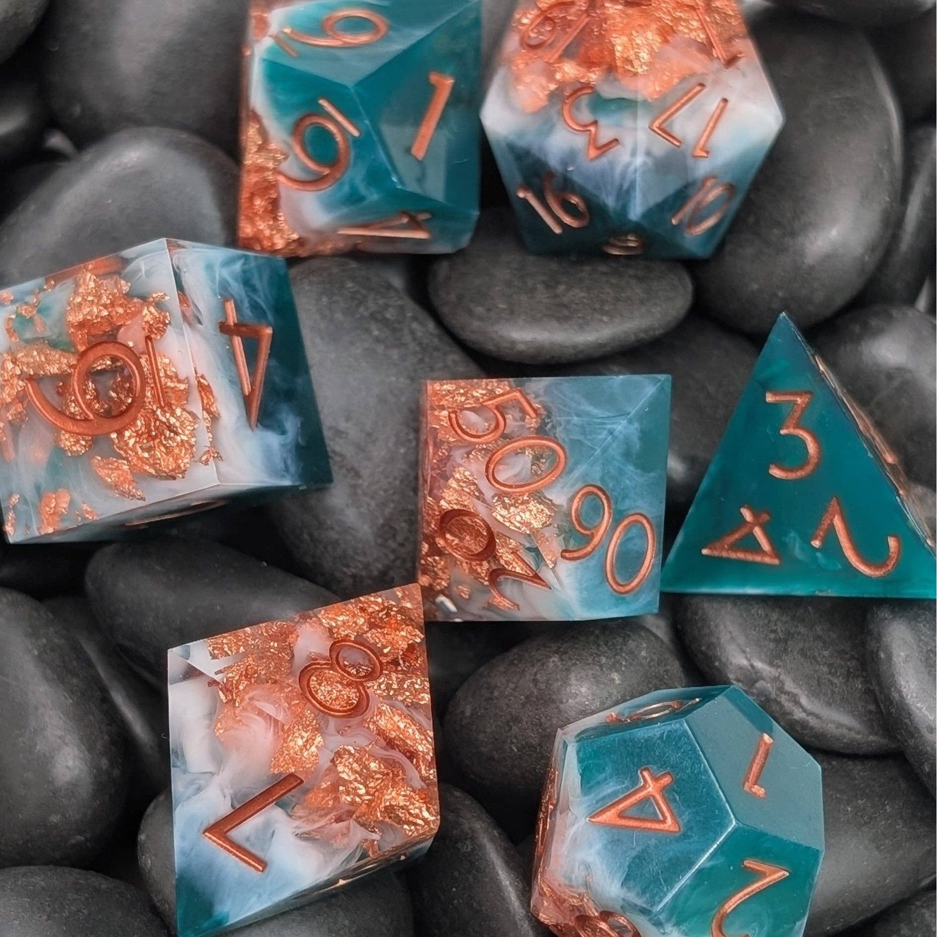 Seafarer's Bounty - Set of 7 Luxury D&D Dice Set