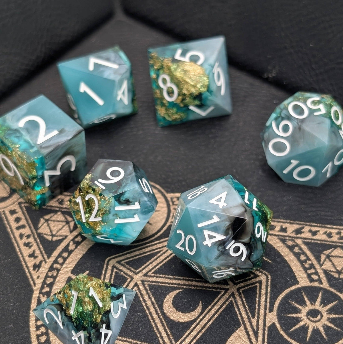 Deathmire 7-Piece Polyhedral Dice Set