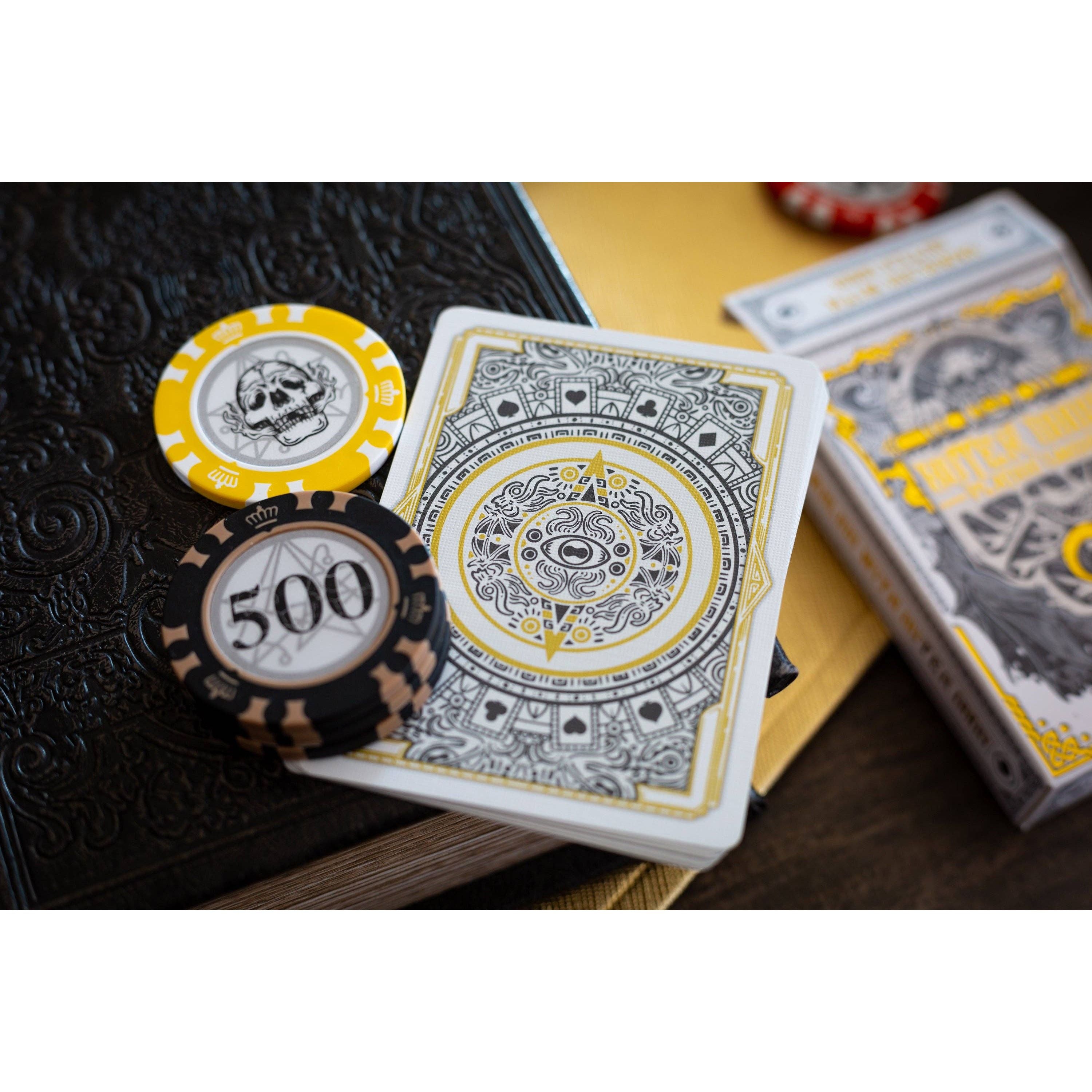 Gambling with Outer Gods Cthulhu Mythos Playing Cards: Paper Light