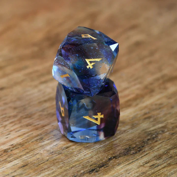 Misty Mountain - Enchanted Waters - 7-set Multifaceted Glass Dice