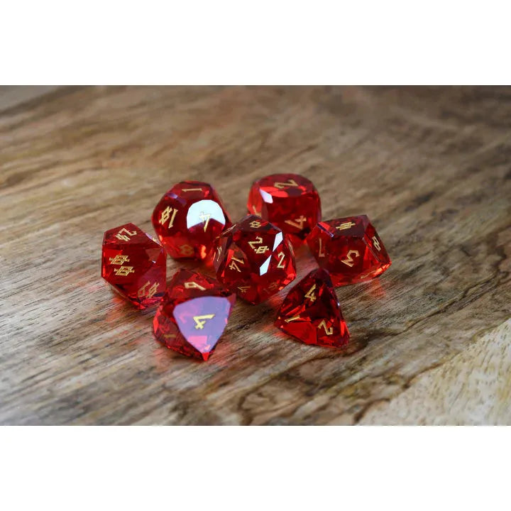 Misty Mountain - Ruby - 7-set Multifaceted Glass Dice