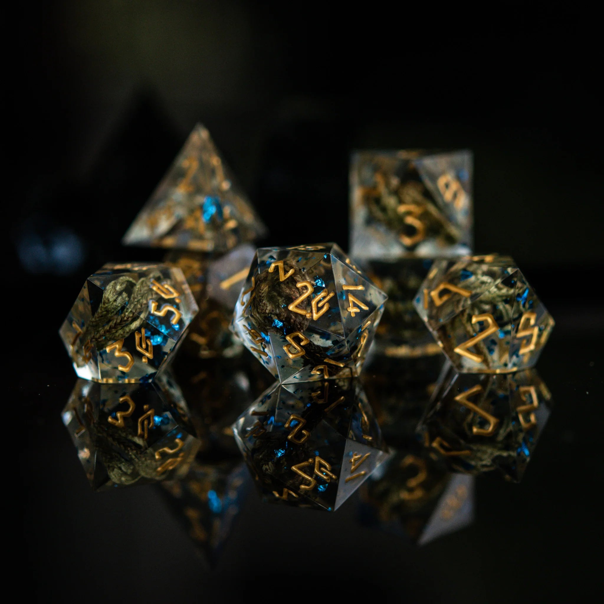 Enchanted Lake Gold Sharp-Edged - 7-set Resin Dice