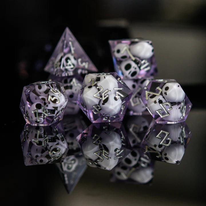 Misty Mountain - Corpse Lavender Sharp-Edged - 7-set Resin Dice