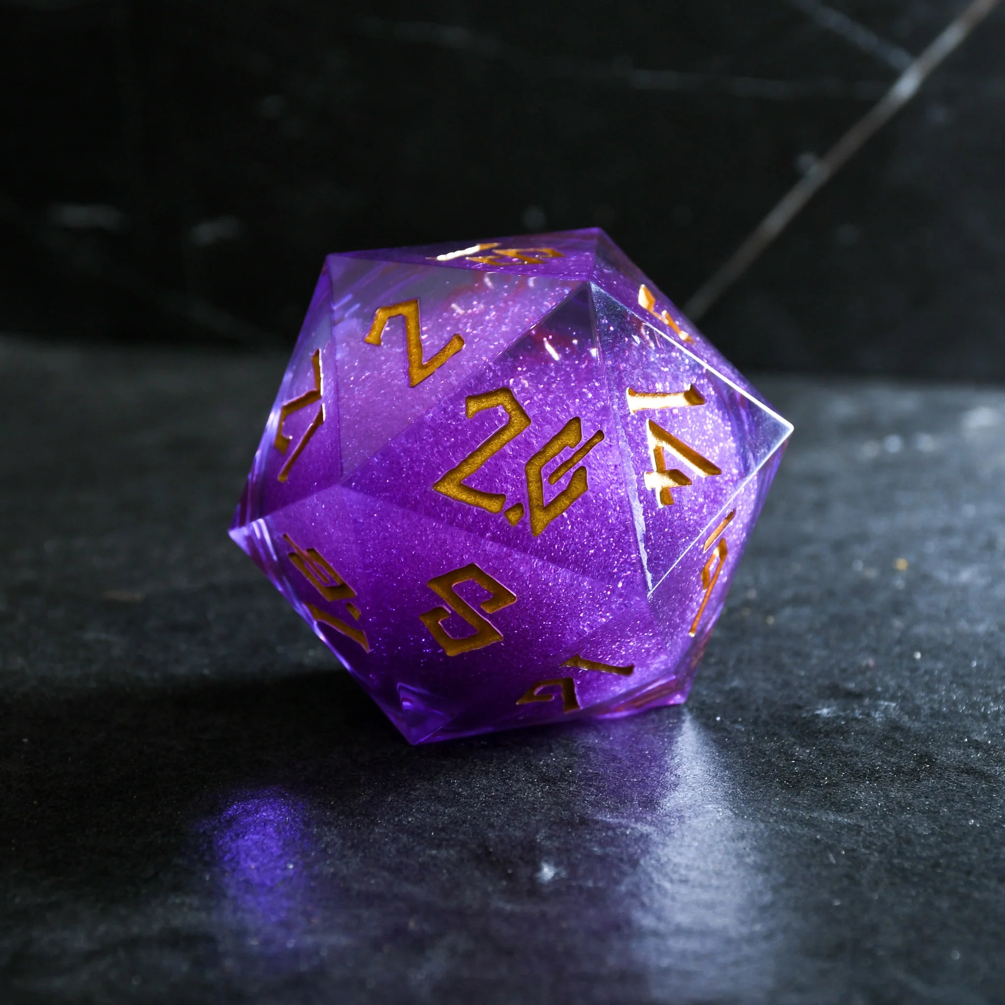 Purple Mage - 50mm D20 Liquid Core