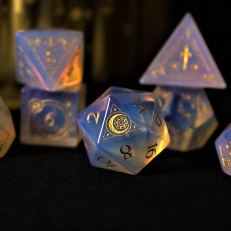 Fabled Mark: Opalite - 7-set Stone Dice