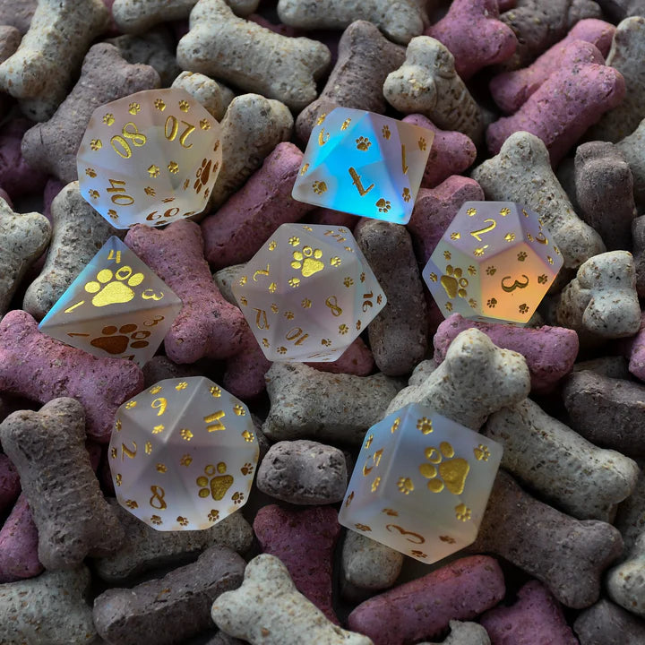 Misty Mountain - Puppy Paws: 7-set Frosted Prism Glass Dice