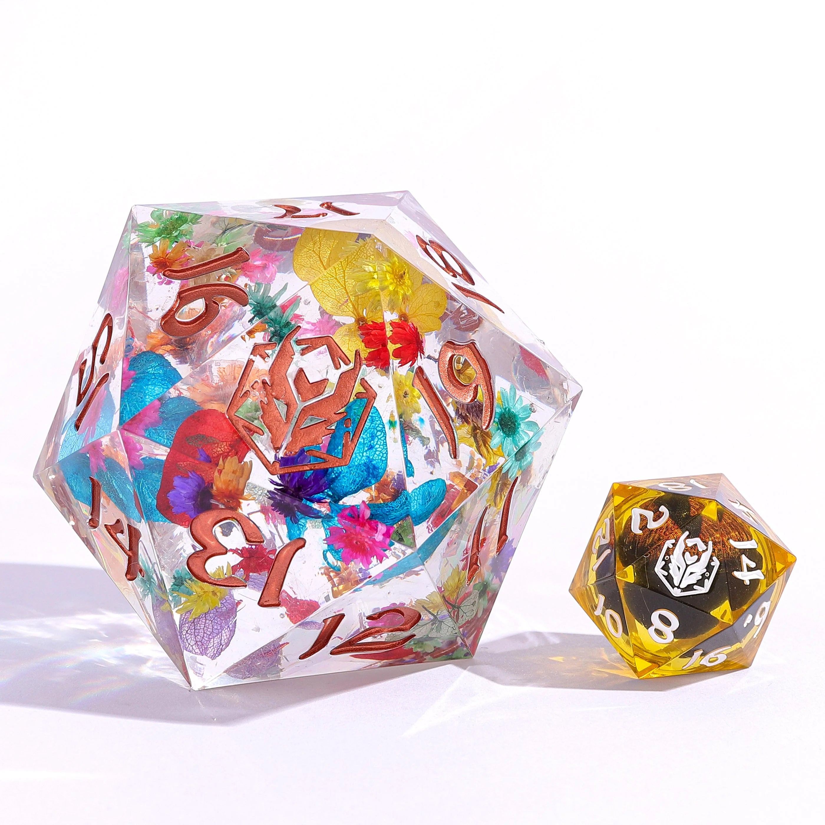 Captured Magic Sharp Edge Liquid Core Resin D20 55mm - Eternal Garden
