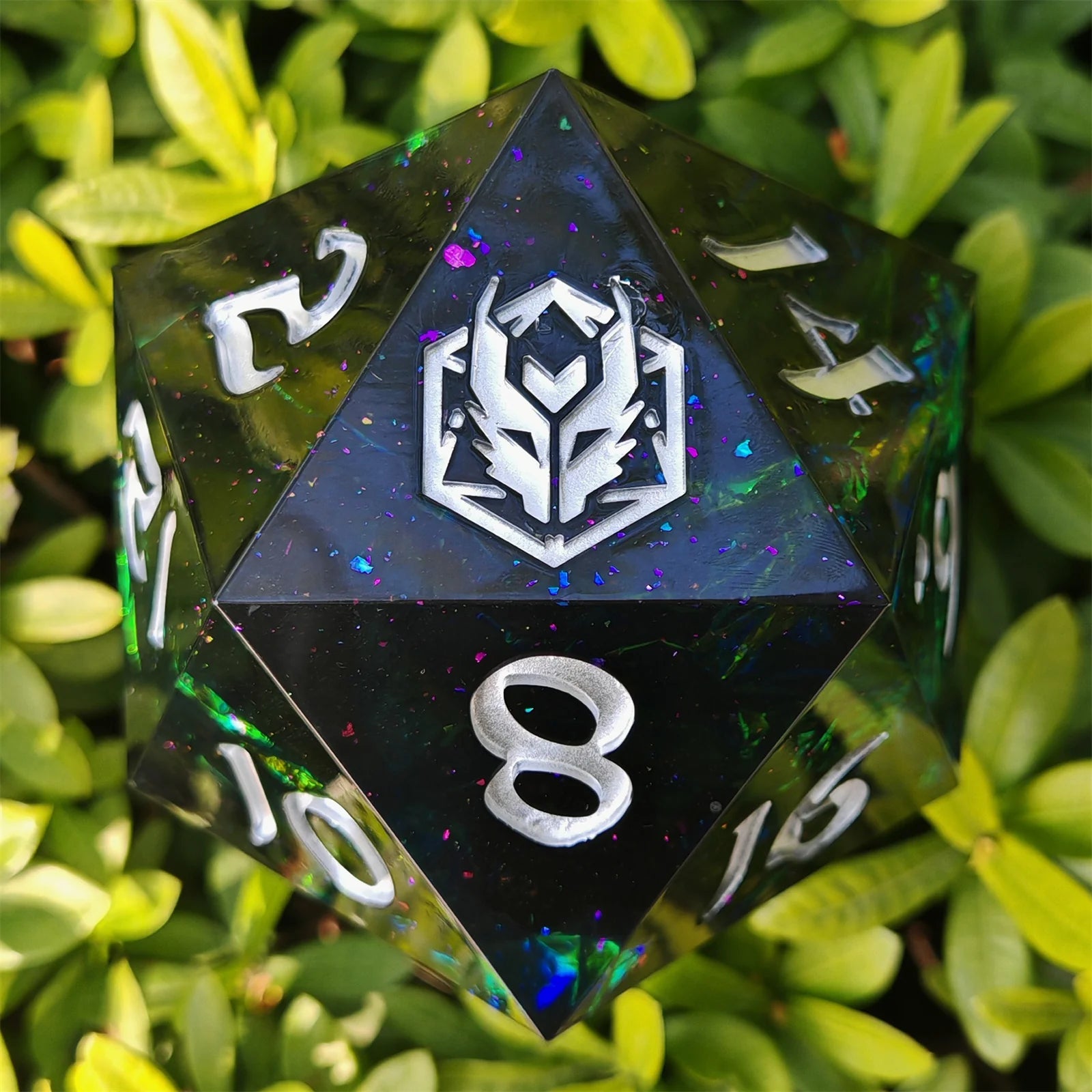 Captured Magic Chonk D20 100mm - Black