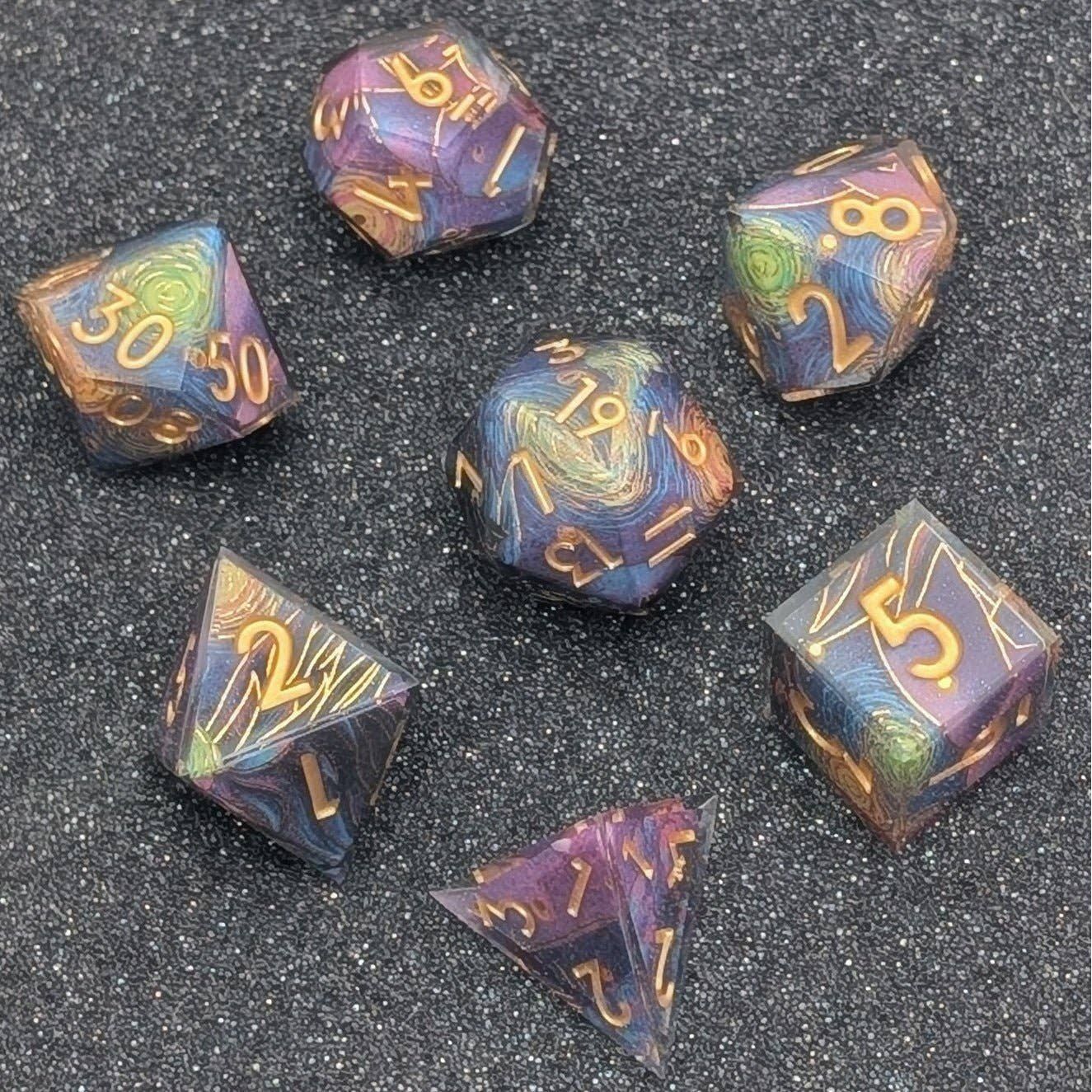 Starry Core - 7 Piece Luxury D&D Dice Set