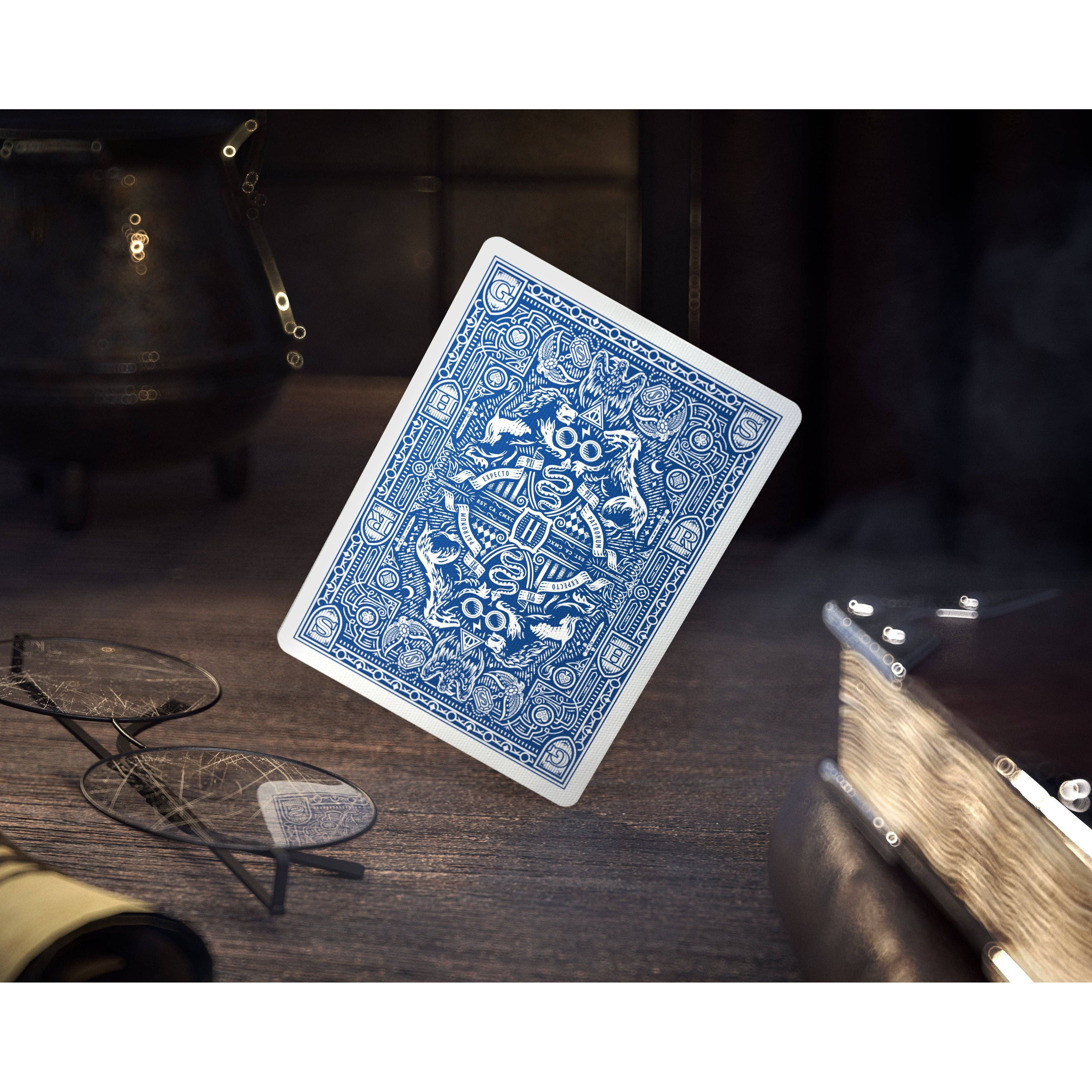 Harry Potter Playing Cards: Red (Gryffindor)