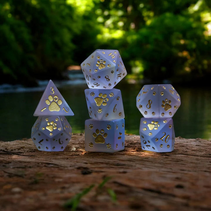 Misty Mountain - Puppy Paws: 7-set Frosted Prism Glass Dice